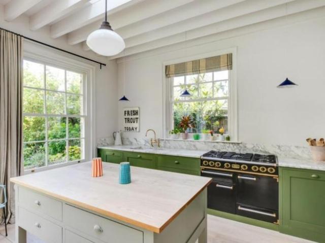 12 Harvist Road, Brondesbury Park, London, NW6 6SD, United Kingdom | 5 bed house for rent #140801580 | Rentberry