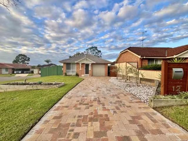 12 Harwood Place, ST HELENS PARK House for rent Listed by Cam.
