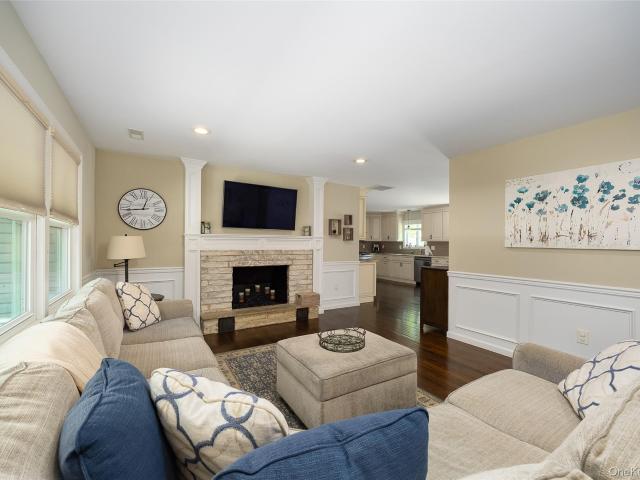 12 Hi View Road