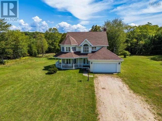 12 Homecrest Terrace, Pleasant Valley, NS, B5A 0G8 house for sale | Listing ID 202622 | Royal LePage