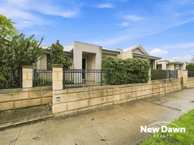 12 Holdsworth Avenue, Aveley A Stunning Gem