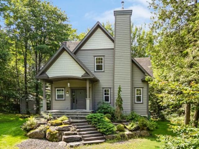 12 Imp. Des Roselins, Orford, QC, J1X 7V2 house for sale | Listing ID 27969 | Royal LePage