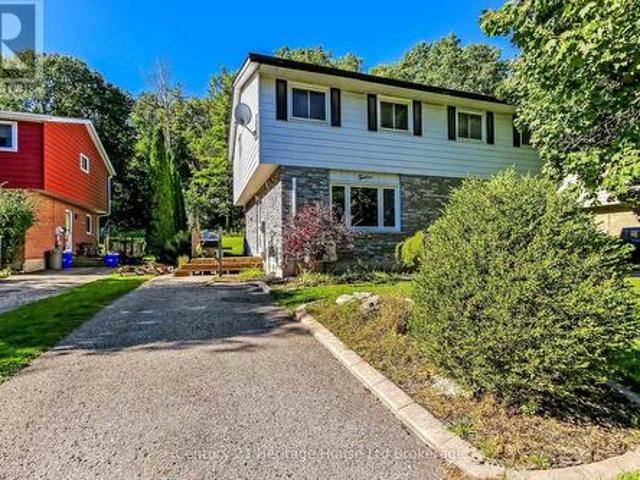 12 Innes Place, Woodstock South, ON, N4S 8N1 house for sale | Listing ID X13827 | Royal LePage
