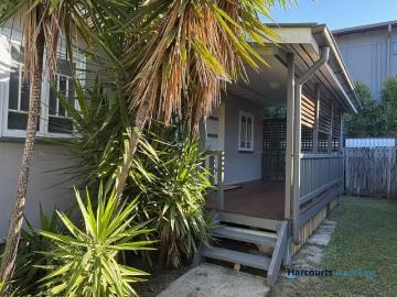 12 Jersey Street, MORNINGSIDE, QLD 4170