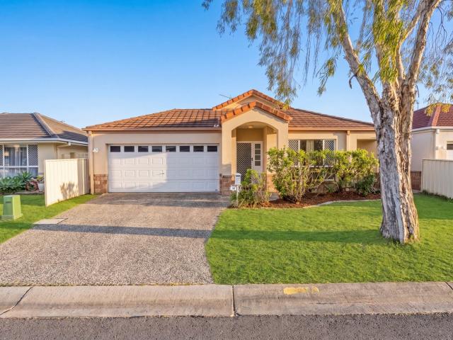 12 Jordana Street, ARUNDEL, QLD 4214