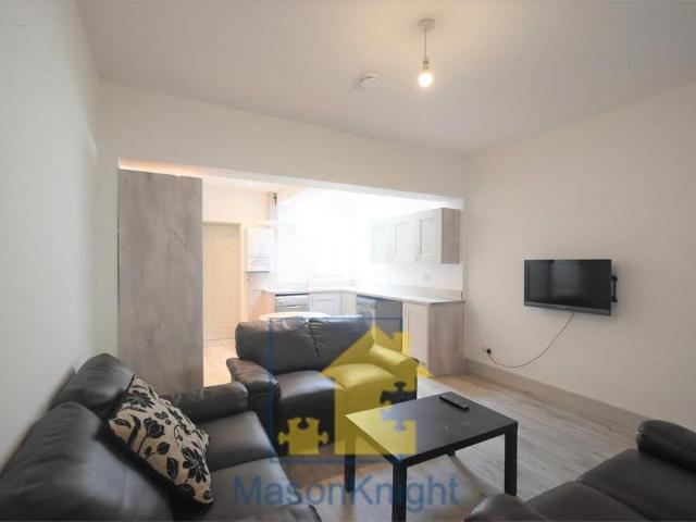 12 Katie Road, Metchley, B29 6JG, United Kingdom | 6 bed townhouse for rent #136442225 | Rentberry