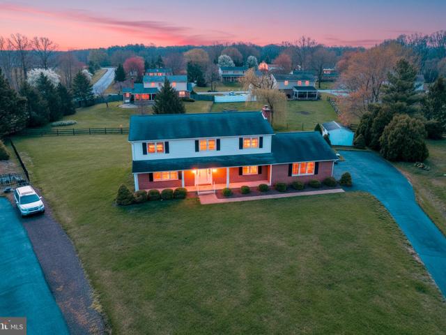 12 Kimmie Ct, Bear, DE 19701 | MLS #DENC2100