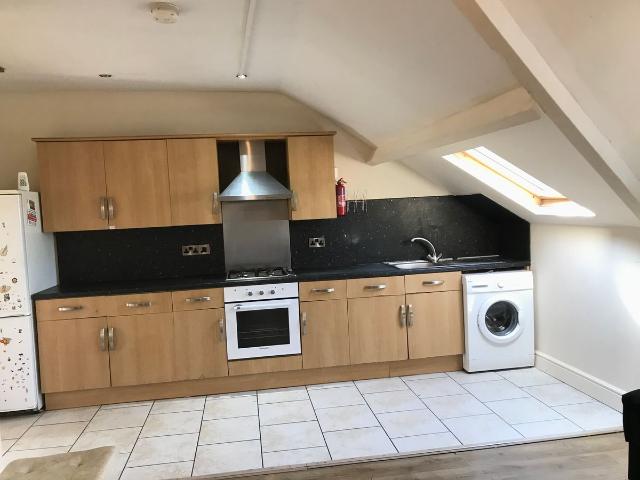 12 Kings Road, Doncaster DN1, 2 bed flat to rent, £750 pcm | PrimeLocation