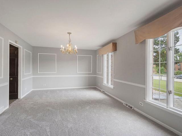 12 Kingston Drive, Oak Brook, US, IL