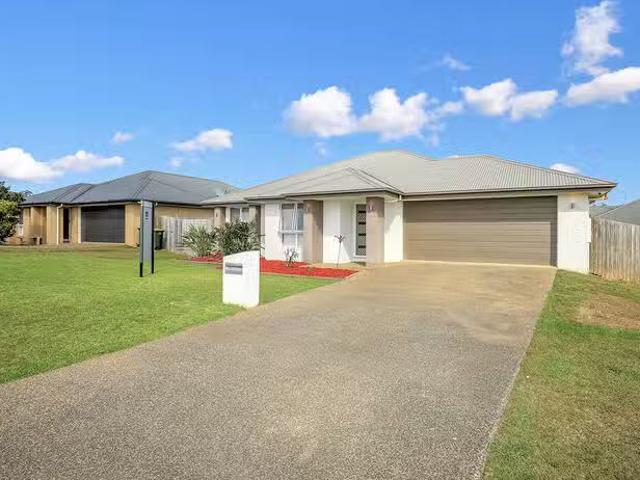 12 Kirkwood Street, Branyan, QLD 4670