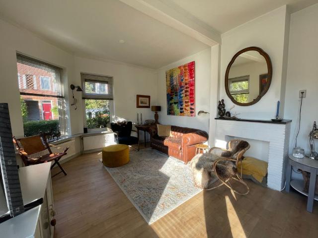 12, Kortenaerstraat, Zeeheldenbuurt, Zuid, Groningen, Nederland, 9726 HK, Nederland
