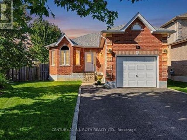 12 Lamont Crescent, Barrie, ON, L4N 2G8 house for sale | Listing ID S13822 | Royal LePage