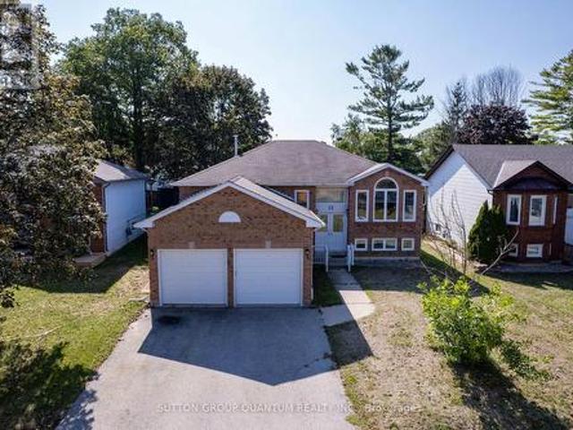 12 Langevin Drive, Wasaga Beach, ON, L9Z 1C6 house for sale | Listing ID S13815 | Royal LePage