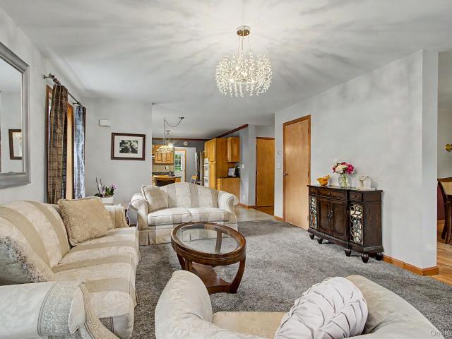 12 Lake Drive