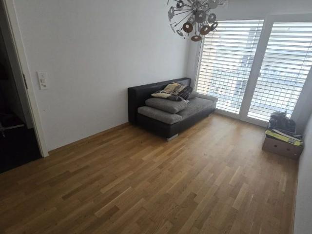 12 m²