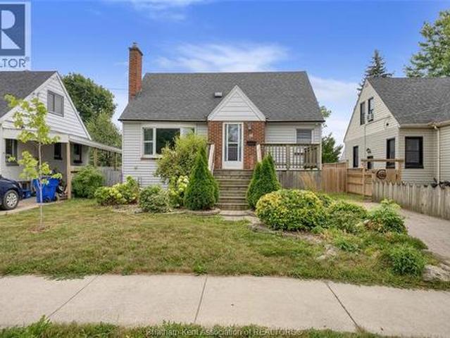 12 Mckinnon Drive, Chatham, ON, N7M 1B4 house for sale | Listing ID 26018 | Royal LePage