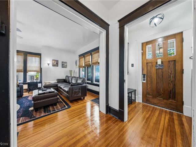 12 Mansfield Avenue