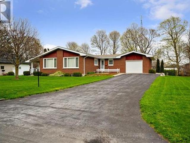 12 Maplewood Boulevard, Cobourg, ON, K9A 4J3 house for sale | Listing ID X13057 | Royal LePage
