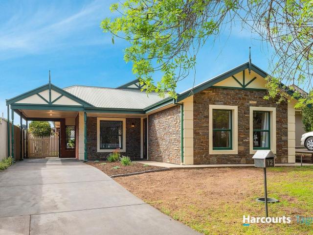 12 Martinique Drive, SEAFORD RISE, SA 5169