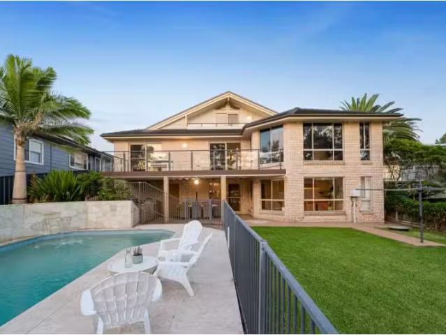 12 Marine Parade, ROCKY POINT House for rent Listed by Proper.