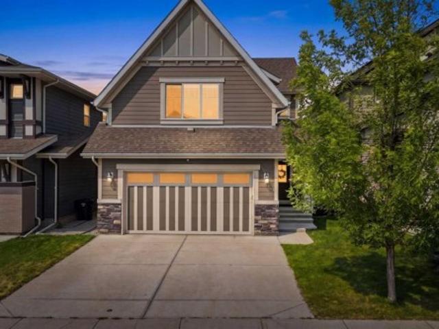 12 Masters Court Se, Calgary, AB, T3M 2B7 house for sale | Listing ID A2335 | Royal LePage