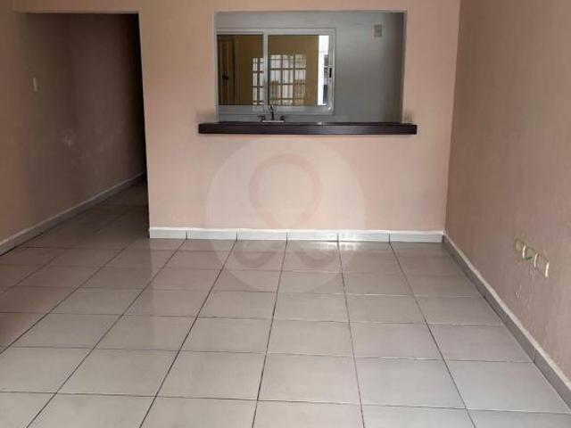 12 mayo: Casa en venta en 12 de Mayo