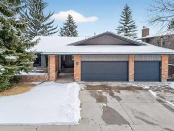 Midnapore, Calgary, Alberta - Garden, Equipped kitchen