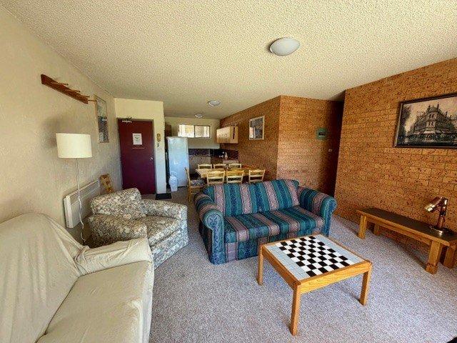 12 Month Lease available