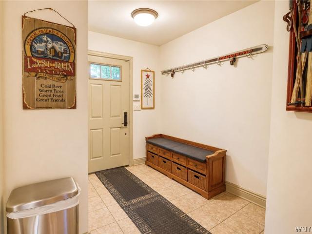 12 Mountain View Upper