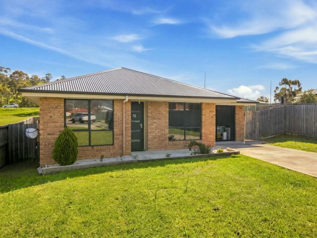 12 nino court, old beach