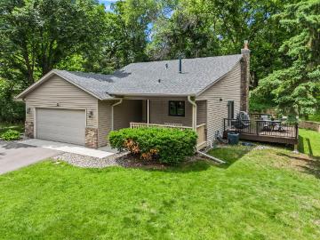 12 Oak Shore Drive