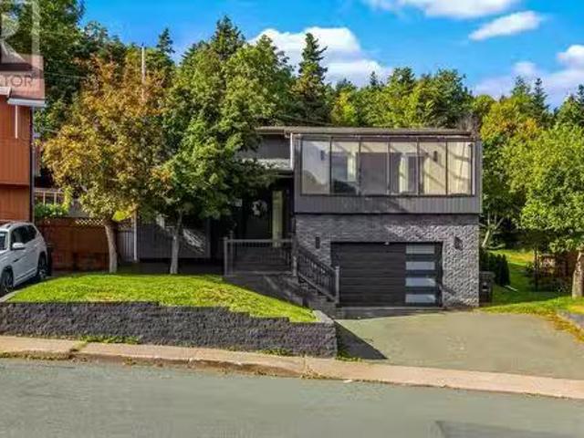 12 O'Briens Hill, St. John'S, NL, A1B 4G4 house for sale Li.