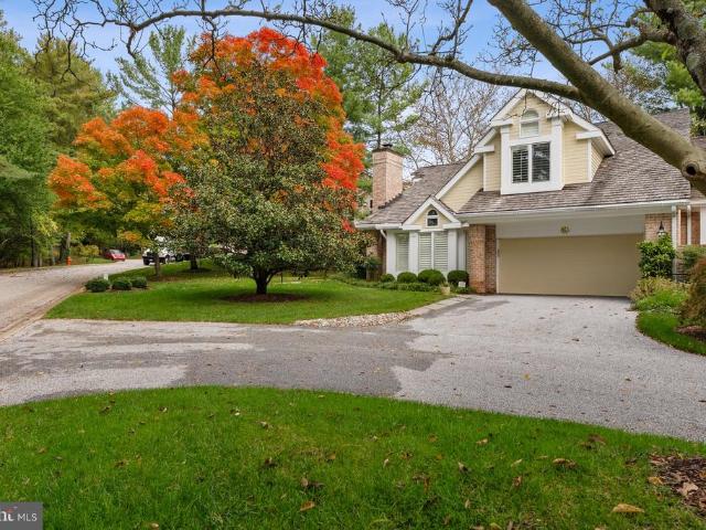 12 Old Boxwood Lane