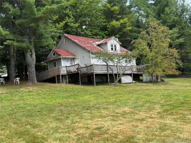 12 Old Turnpike Road