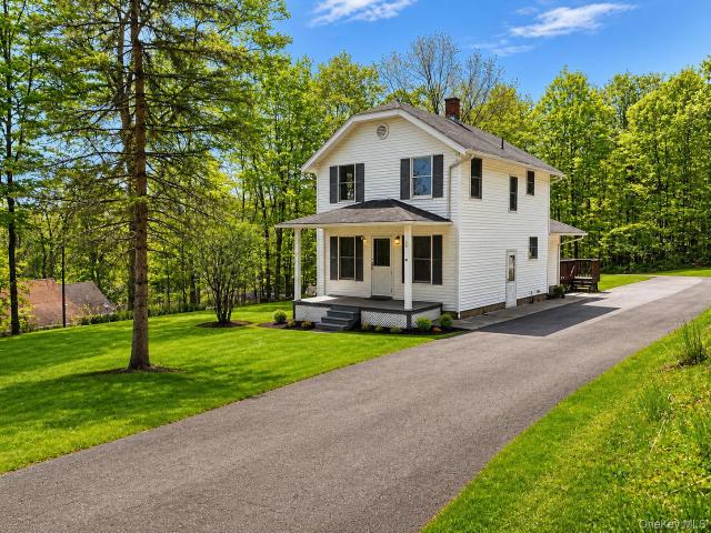 12 Old Turnpike Road