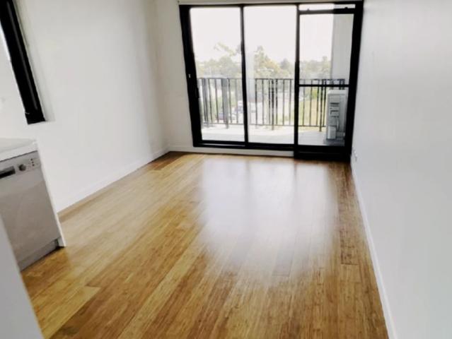 12 Olive York Way, Melbourne