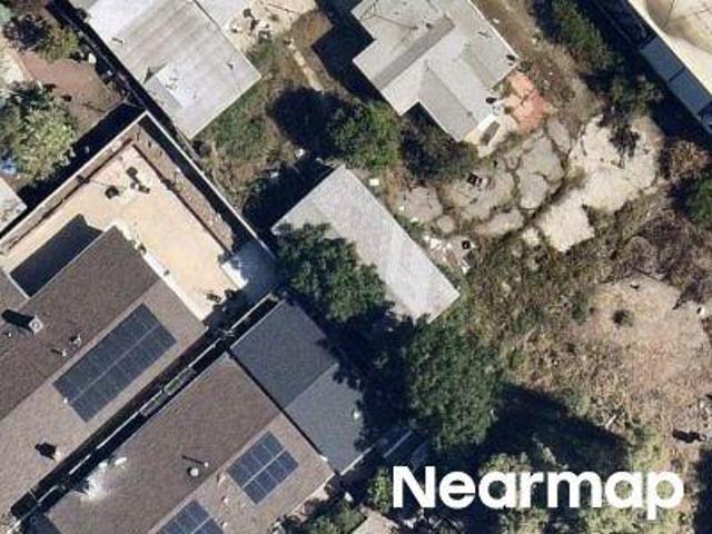 1/2 Olinda St