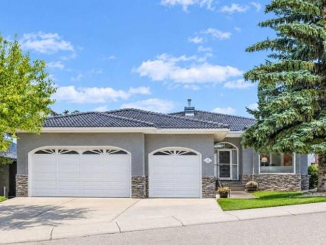 12 Patina Hill Sw, Calgary, AB, T3H 2C7 house for sale | Listing ID A2345 | Royal LePage