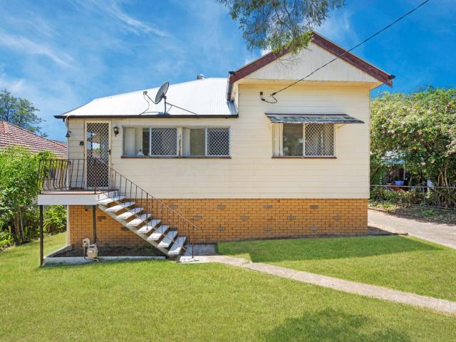 12 Pauline Street, TARRAGINDI, QLD 4121