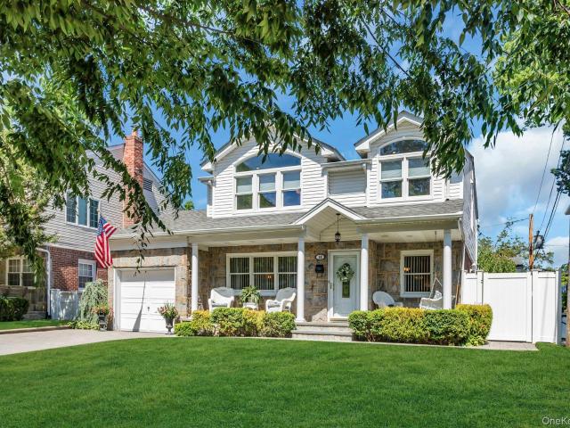 12 Pinewood Lane