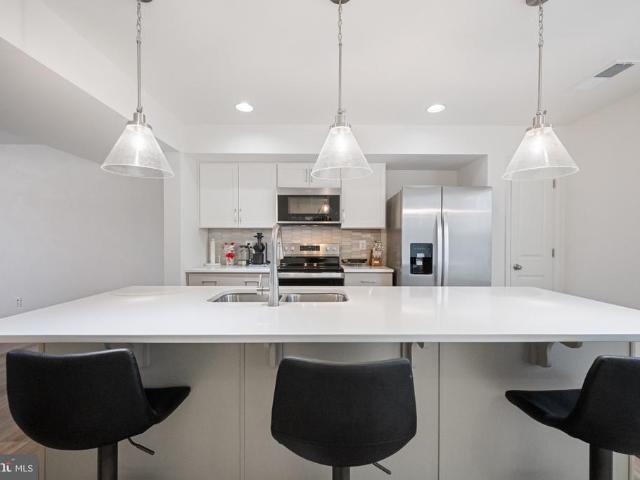 12 Pitch Pine Court