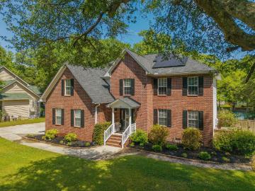 12 Plantation Circle