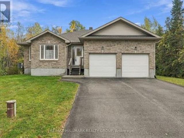 12 Red Oak Drive, North Grenville, ON, K0G 1J0 house for sale | Listing ID X13885 | Royal LePage
