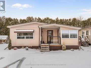 House for sale in Huron