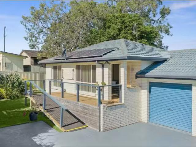 1/2 Rodney Close, Lake Munmorah Apartment for rent Listed by.
