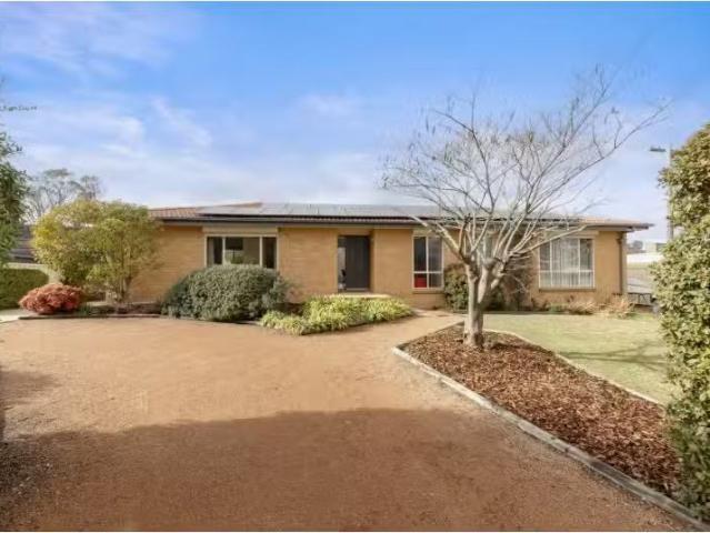 12 Rogers Street, Fraser House for rent Listed by Natalie Kok.