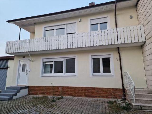 12 Schlafzimmer Haus Unsleben Deutschland LS100646553