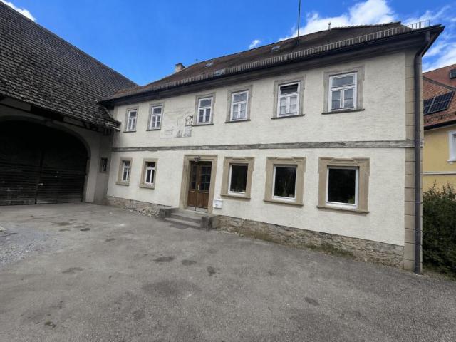 12 Schlafzimmer Haus Neuenstadt Am Kocher Deutschland 103597175