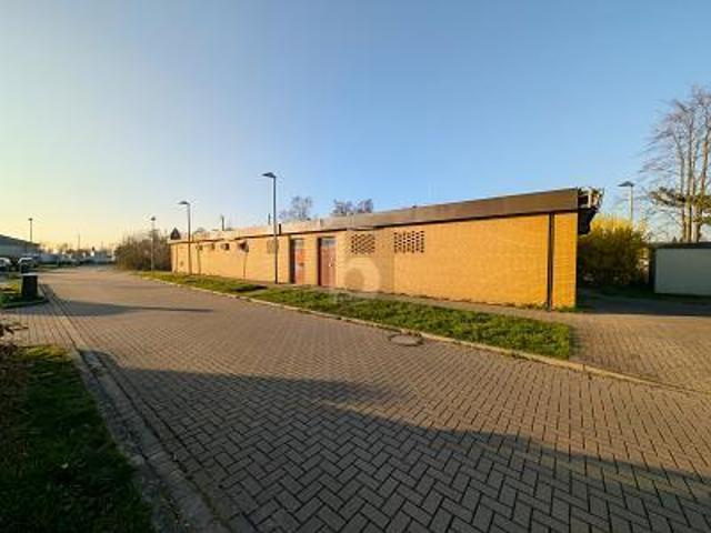 12 Schlafzimmer Villa Giesen Giesen 105446732