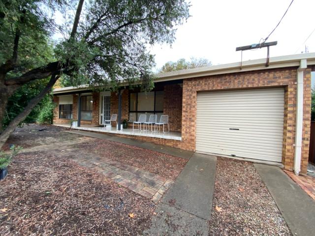 12 Sapphire Crescent, TAMWORTH NSW 2340